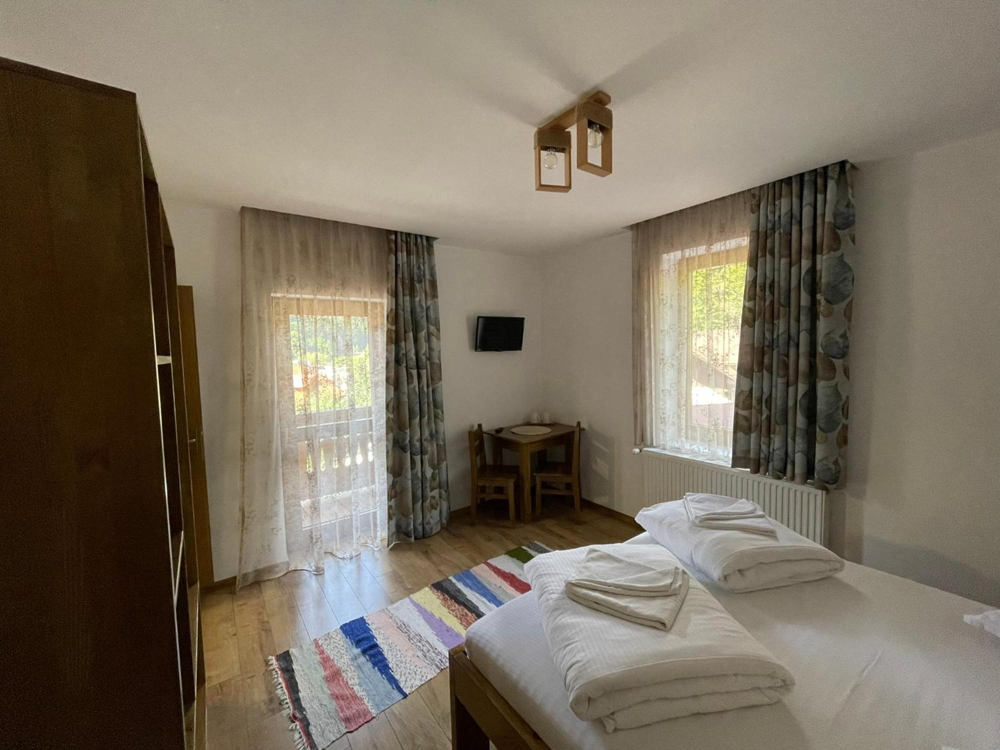 Villa Hope BaileTusnad Ngoại thất bức ảnh